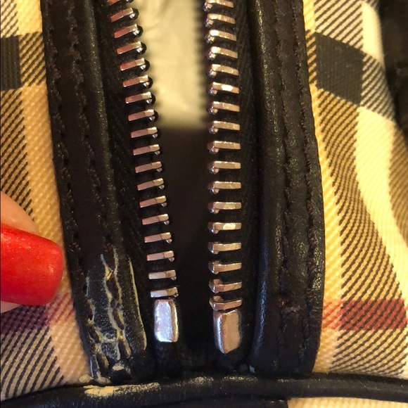 Burberry Check Small Tote Handbag - Picture 4 of 5